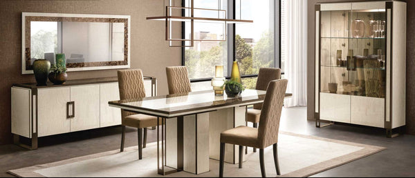 Dining Room Poesia